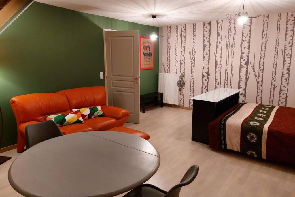 Studio Cosy De 2 A 4 Personnes Au Coeur Du Haut Doubs, Entre Les Lacs, Les Montagnes Et Les Vignobles Apartman Frasne Kültér fotó